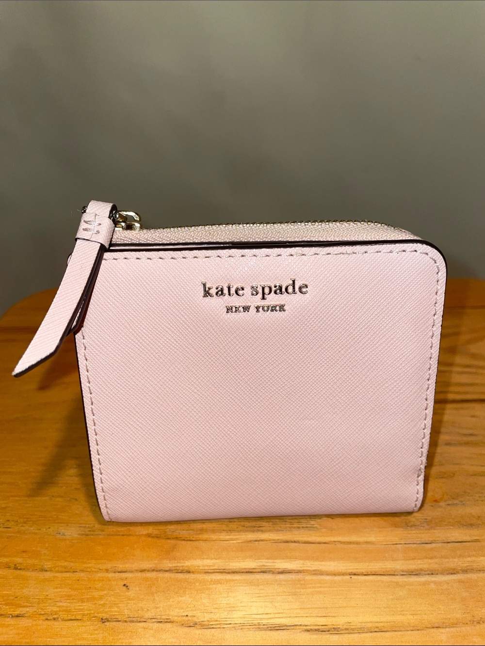 KATE SPADE Blush Leather Zip‑Around Wallet Compact Card Holder  Gold Logo